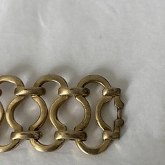 VTG Trellis Pattern Bracelet 1″ Wide Gold Tone Fold Over Latch