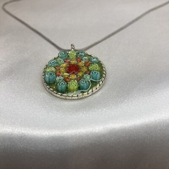 Vintage 70’s Shabby Chic Groovy 3D Flower Lacquered Pendant Necklace