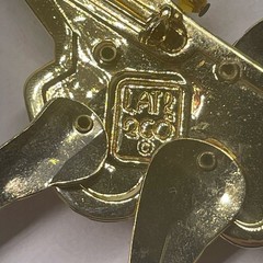 Lunch At The Ritz 2Go Articulated Movable Enamel Giraffe Brooch Pin