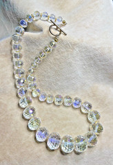 Vtg Aurora Borealis Crystal Faceted Graduated Necklace Toggle Clasp 18 “