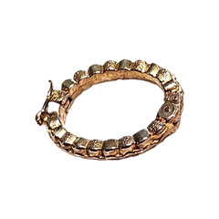 Vintage Textured Gold Tone Oval Holder Scarf Ring Clip Handkerchief 1″ Retro GUC