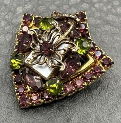 VTG Gold Tone Brooch Purple Faux Amethyst Faux Peridot Rhinestone Crystal Pin