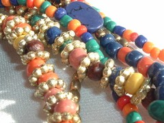VINTAGE 7 STRAND MULTI COLOR GLASS BEAD CHARM NECLACE