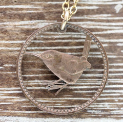VINTAGE GOLD FILLED CHAIN LINK NECKLACE 17.75″ KIWI CUT OUT COIN PENDANT LAYER