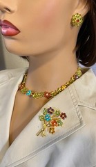 AUTHENTIC SWOBODA SET OF NECKLACE, BROOCH, EARRINGS – PERIDOT, MULTI-STONE!