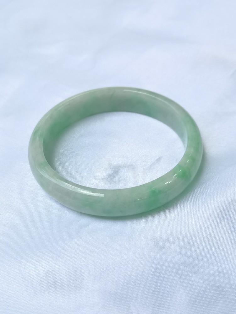 MADE IN-HOUSE Certifiable Grade-A Untreated Burmese Jadeite Jade Bangle (56mm)