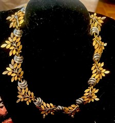 Vtg Crown Trifari Leaf Sprig Dome Two-Tone Choker & Matching 6 3/4” Bracelet Euc