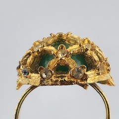 Vintage Green Glass Dome Ring Gold Tone Rhinestone Lattice Cocktail