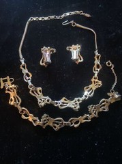 Vintage Barclay Parure Set Gold & Clear Rhinestone Necklace Earrings Bracelet A