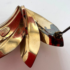 VTG REGEL 12K GF BROOCH/Pendant – Stylized MCM Leaf Cluster – 2 inches