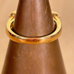 Gold Tone Costume Ring w Channel Set Blue Stones, China Sz 8.75
