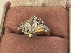 SETA CZ Gold Tone Crystal Marquise Ring ~ Size 6 Beauty 🌺🌺