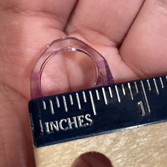 VTG Kitsch Light Purple Clear Striped Lucite Acrylic Plastic Resin Ring