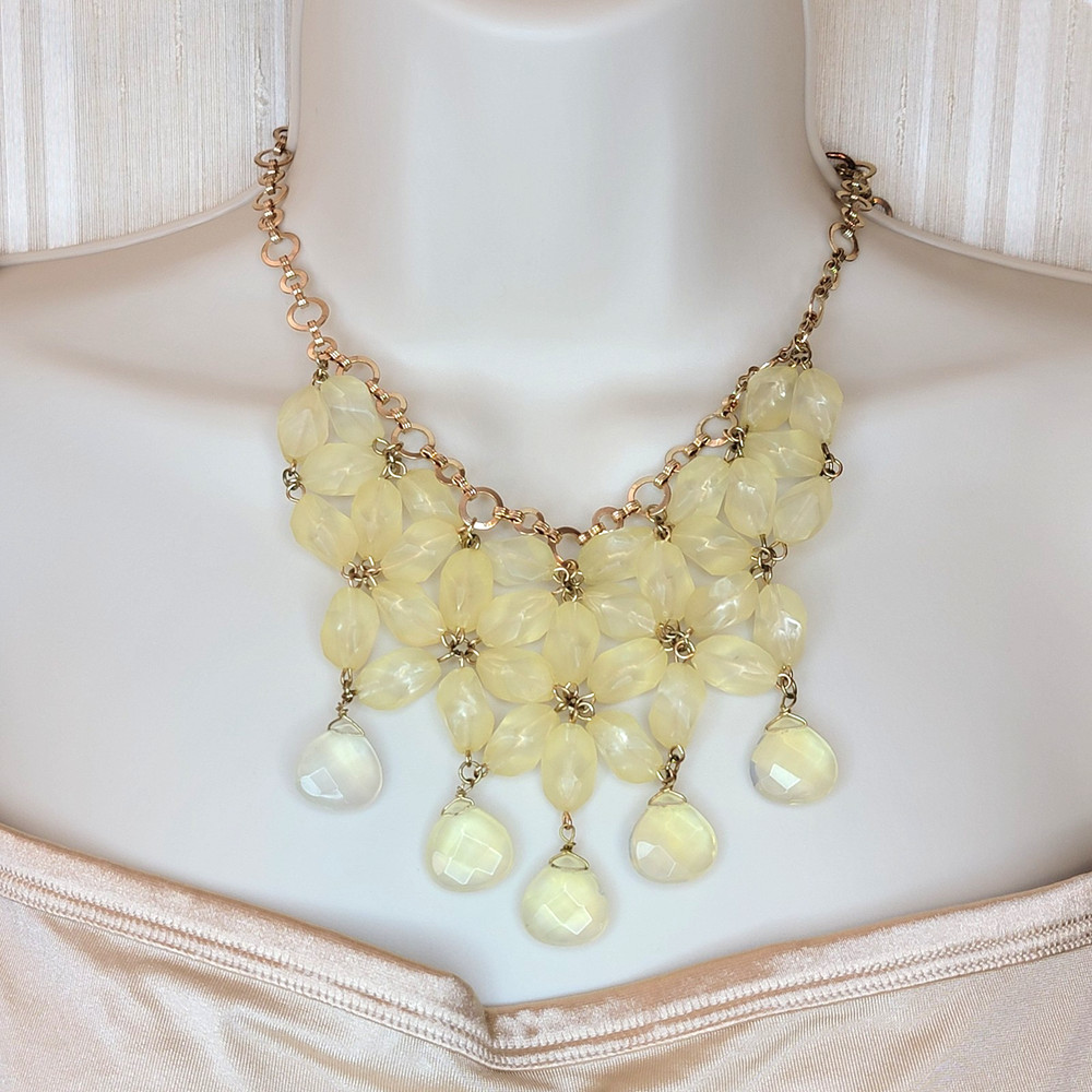 Vintage Coldwater Creek Frosted Lemon Flower Bib Necklace Y2K Boho Cottagecore