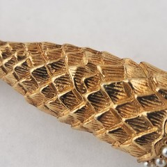 Vintage Fish Brooch Faux Pearl Green Rhinestone Gold Tone Figural Nautical Pin