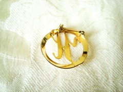 Vintage Gold Tone Circle Pin Brooch With Initial H 1 1/8 In. KJ