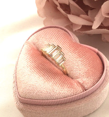 Vintage Jewellery Yellow Gold Ring White Sapphires Antique Deco Jewelry small