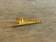 Arrow Art Deco Style Brooch Large Vtg Napier 2-7/8″ Fashion Pin Brass/Gold Tone