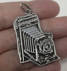 Vintage Silver Pendant Of Antique Camera 1.5 Inches Long 8 Grams