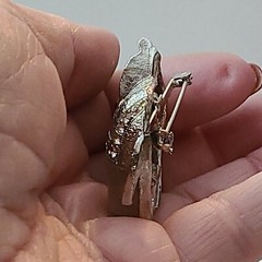 Hattie Carnegie ‘60s Primitives On Parade Elephant Beige Lucite Brooch Unsigned