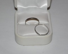 Two SOLID 18k White Gold Etched Stacking Band Size 8.25 & 8.75 Rings ~ Vintage
