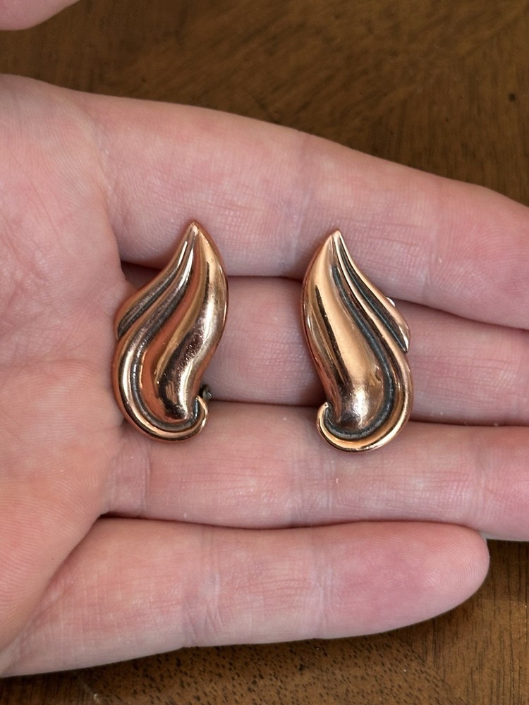 Vintage Renoir Copper Modernist Abstract Swirl Stud Earrings Signed Nice!