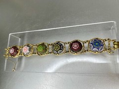 VTG Celebrity Signed Multicolor Bracelet Gold Tone Clasp Floral Flowers