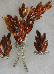 Vintage Orange & Amber Rhinestone Spray Brooch & Chip-on Earrings