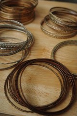 50+ Lot True Vintage Mixed Metal Bangle Bracelet Lot Etched Stacking Jewelry