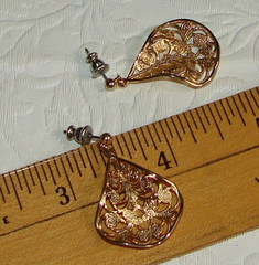 Vtg NEW Revlon Pierced Dangle EARRINGS, Gold Tone Filigree, MOC G31