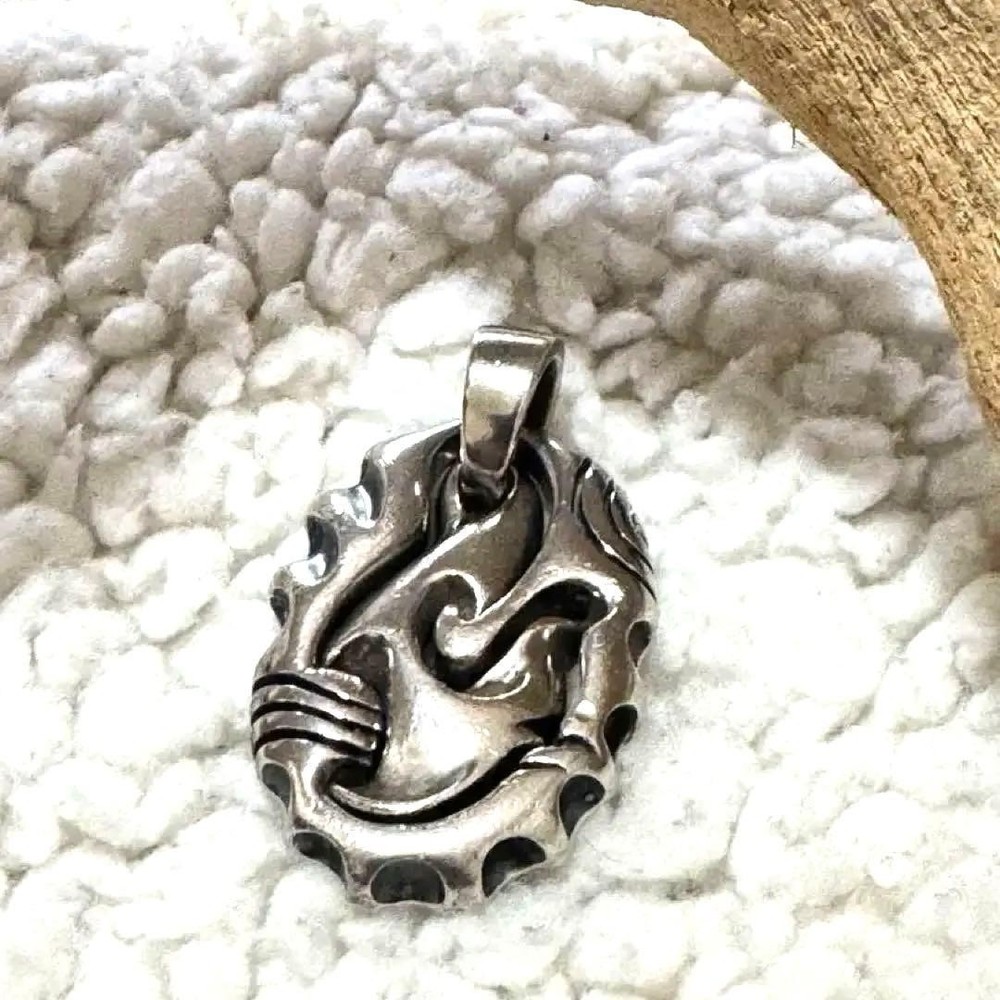 Silver Flame Tribal Pendant Top Not specified Used