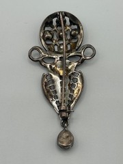Vintage Art Deco style sterling silver onyx dangle / drop marcasite brooch pin