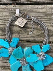 VALERIE SANSON Painting w Stones Turquoise Triple Blossom Freeform NECKLACE