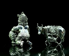 925 sterling silver baby krishna makkhan Gopala kamdhenu cow figurine su229