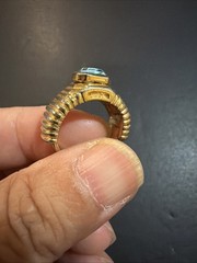 Vintage Christian Dior Gold Tone with Blue Rhinestone Ring Size: 5.5