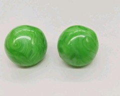 Vogue Green Jade Green Ball Gold tone Clip On Earrings dome .75 in Vintage