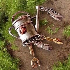 Gardening Charm Brooch Silver Tone Vintage Gardener Tools Watering Can Pin