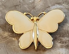 VTG MONET CREAM COLOR ENAMELED GOLD PLATED PIN-EC-1 Inch-#110