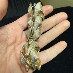 Vintage Lisner Gold Tone Textured Leaf Link Bracelet Mid-Century Modern Jewelry