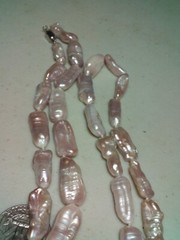 Vintage Natural Lavender Pearl Strand 32 In 33 Pearls White Gold Plated Clasp E1