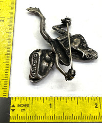 D. Pollak Mystical Dancing Frog Dragonfly Green Stone Brooch Pins J-1550