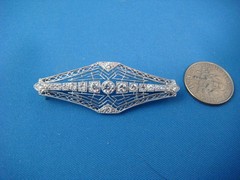 ANTIQUE ART-DECO DIAMOND FILIGREE BROOCH-PENDANT CIRCA 1920S 45MM OR 1.7 INCH