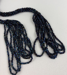 Vintage 1920’s Art Deco Irridescent Black Glass Beaded Sautoir Flapper Necklace