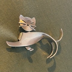 Vintage BEAU Sterling Modernist CAT Brooch Mid Century Articulated Pin Signed