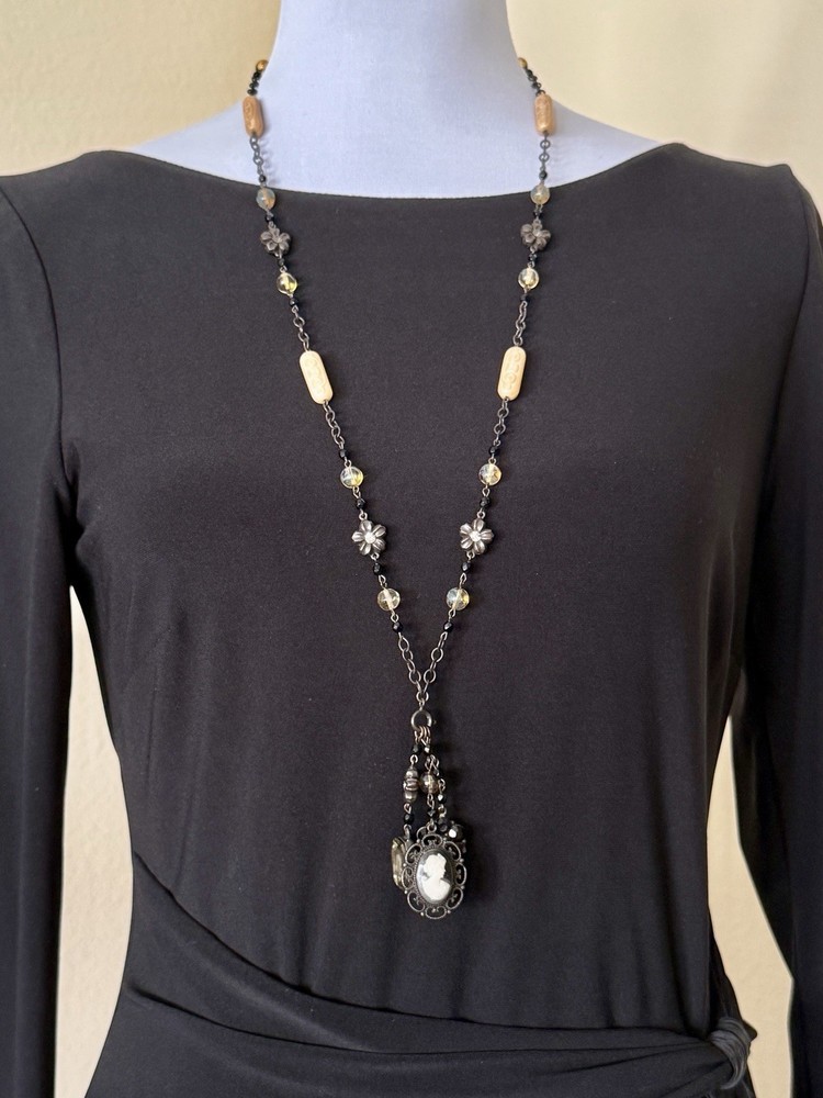 Vintage David Aubrey Necklace Cameo Crystal Rhinestone 30” Long + 2 1/4” Drop