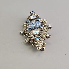 Vintage Foiled Glass Brooch Aurora Borealis Blue Oval Gold Tone 2 3/8″