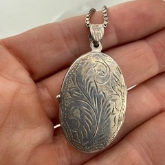 Vintage Sterling Silver Locket Engraved 24”