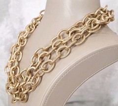 VTG Goldtone Textured Chunky Chain Link Triple-Strand Layered Statement Necklace