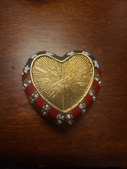 Patriotic Gold Toned W/Rhinestone Trinket Metal Heart Shaped Pill Box