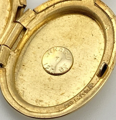Vintage Winard Gold Filled Oval Locket Star and Diamond Necklace 17 Inches